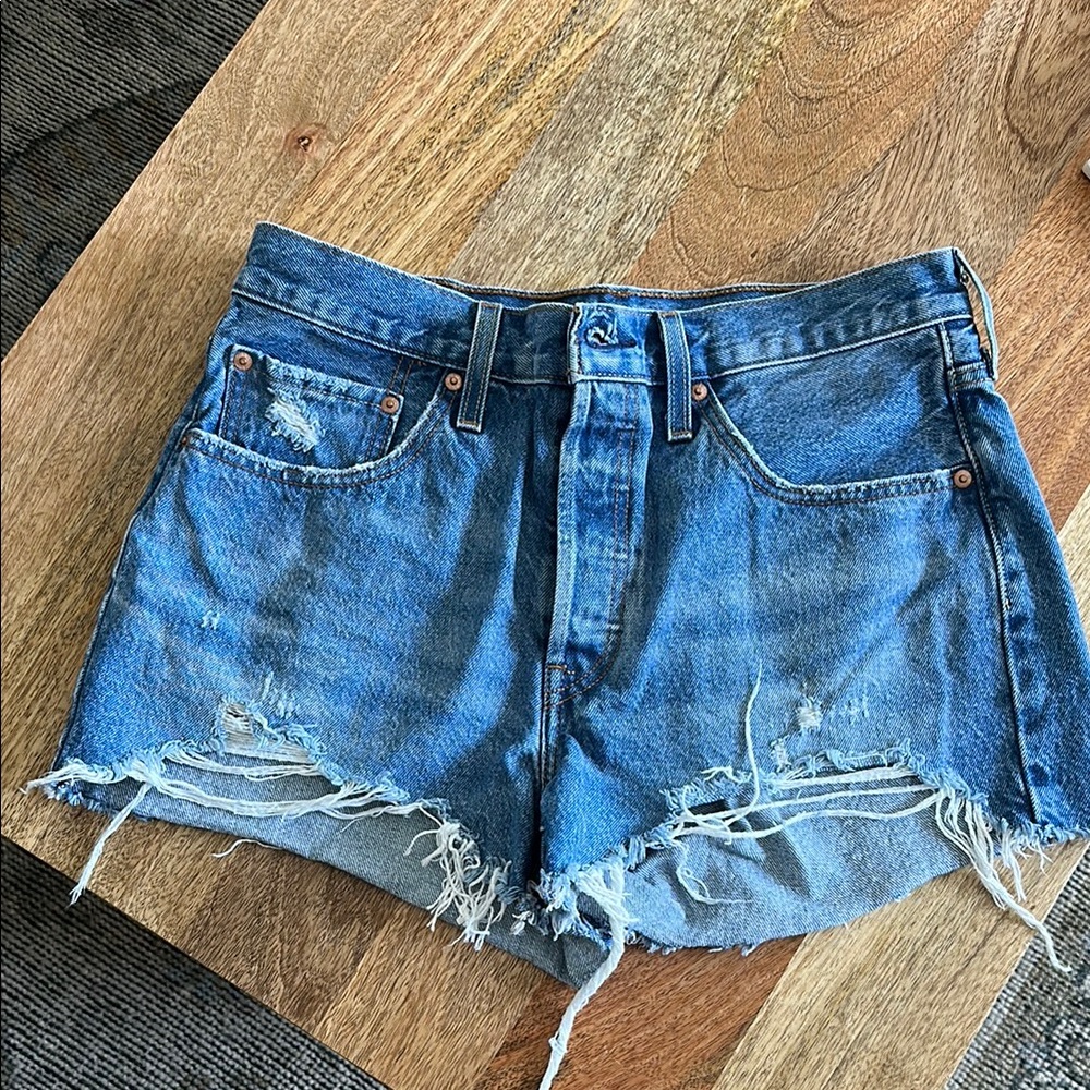 Levi’s Women Denim Distressed Shorts